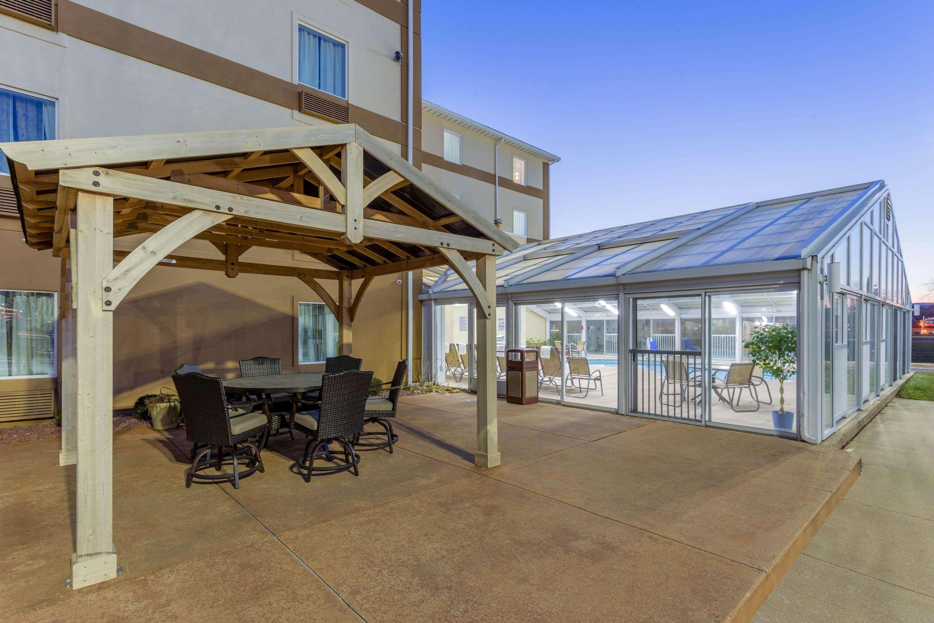 La Quinta By Wyndham Rockford Exterior foto